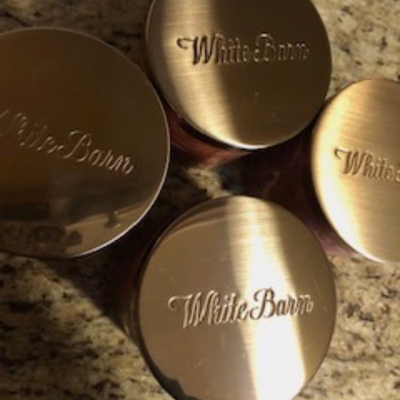 Bath & Body Works Holiday Three Wick Candle Bundle *NEW* - Picture 6 of 6